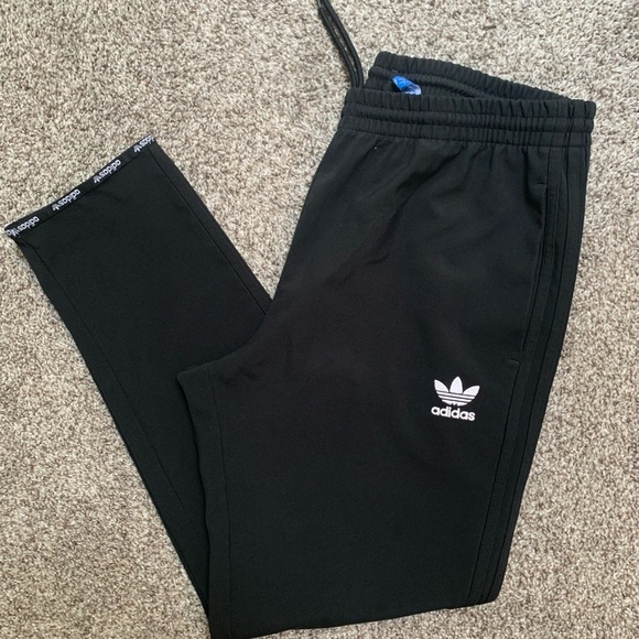 adidas Other - Adidas sweat pants (L)